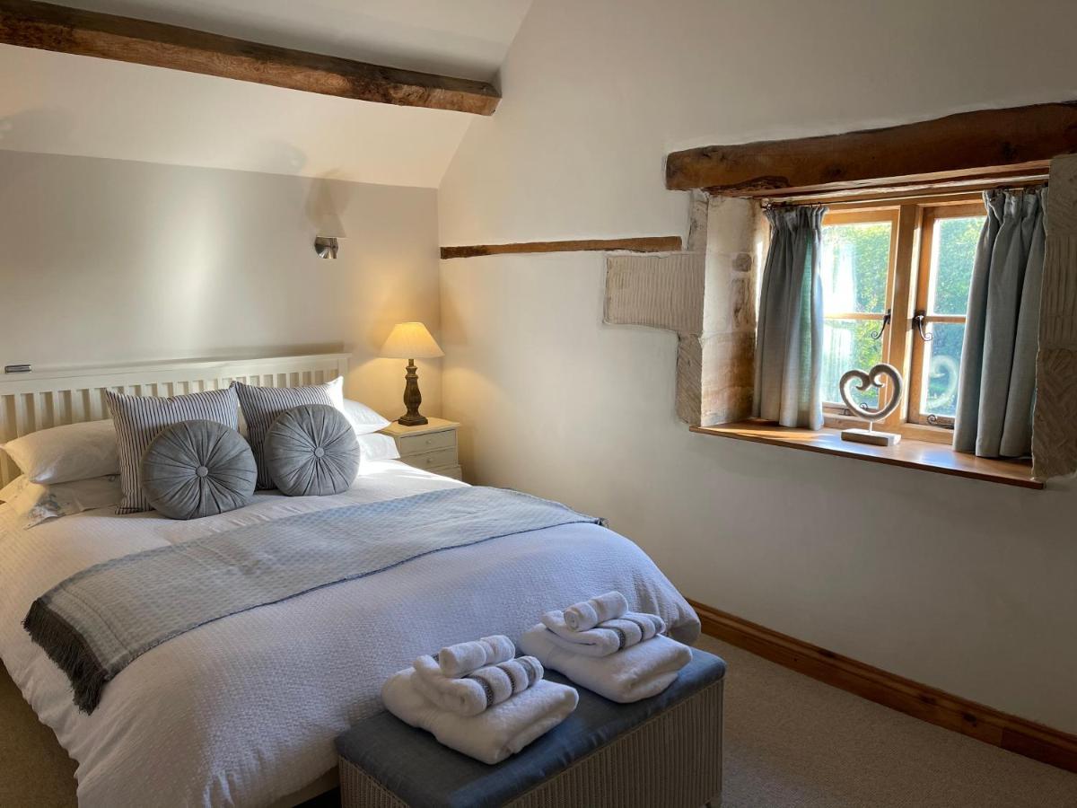 The Cider Barn - Spacious First Floor Apartment Set Within Barn Conversion Cheltenham Exteriör bild