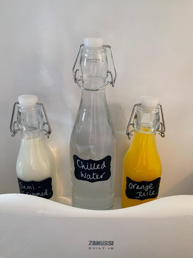 The Cider Barn - Spacious First Floor Apartment Set Within Barn Conversion Cheltenham Exteriör bild